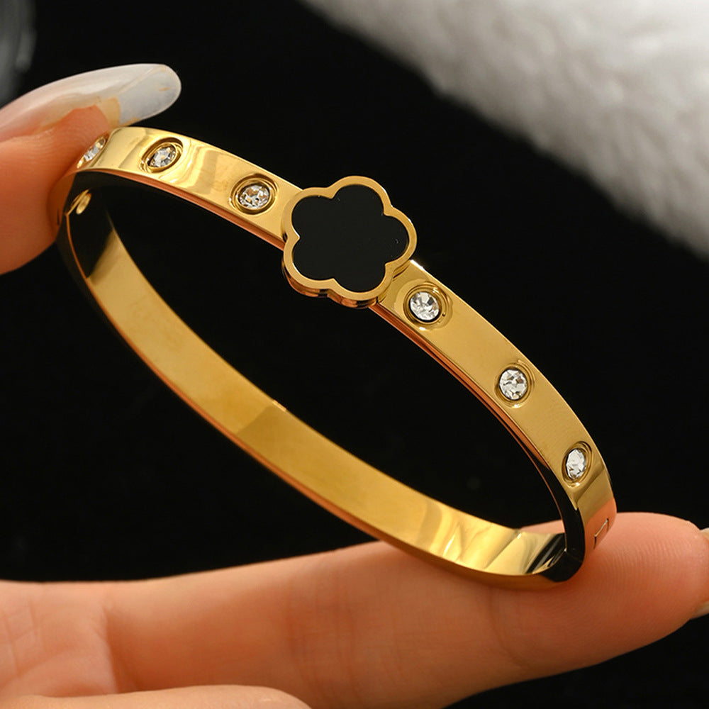 69a52fdd-9582-4c4a-ab25-e6fc72795cc6