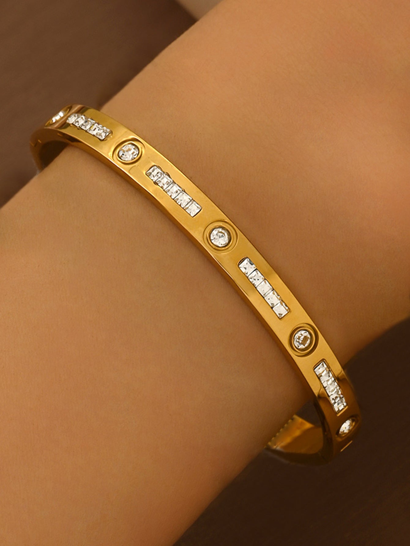 1a48dd30-21a3-4001-8b98-67a7e13e2790