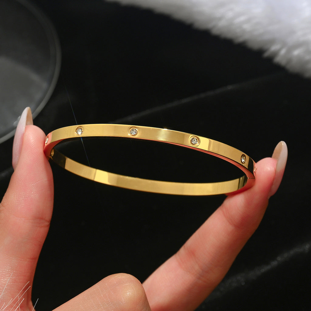 f2129630-4ebd-41c6-aac4-3546d0f004ab