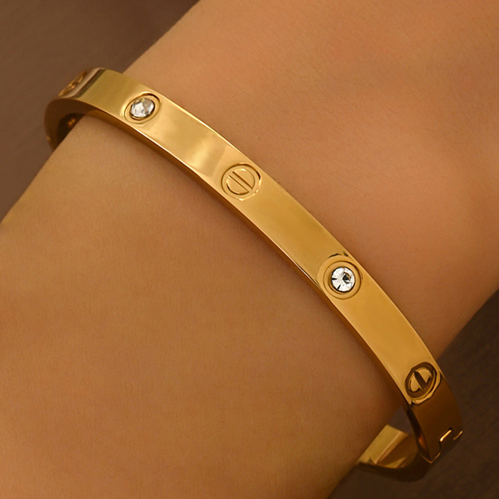 9b3373f9-6d90-4a04-80ce-82c81c284f89
