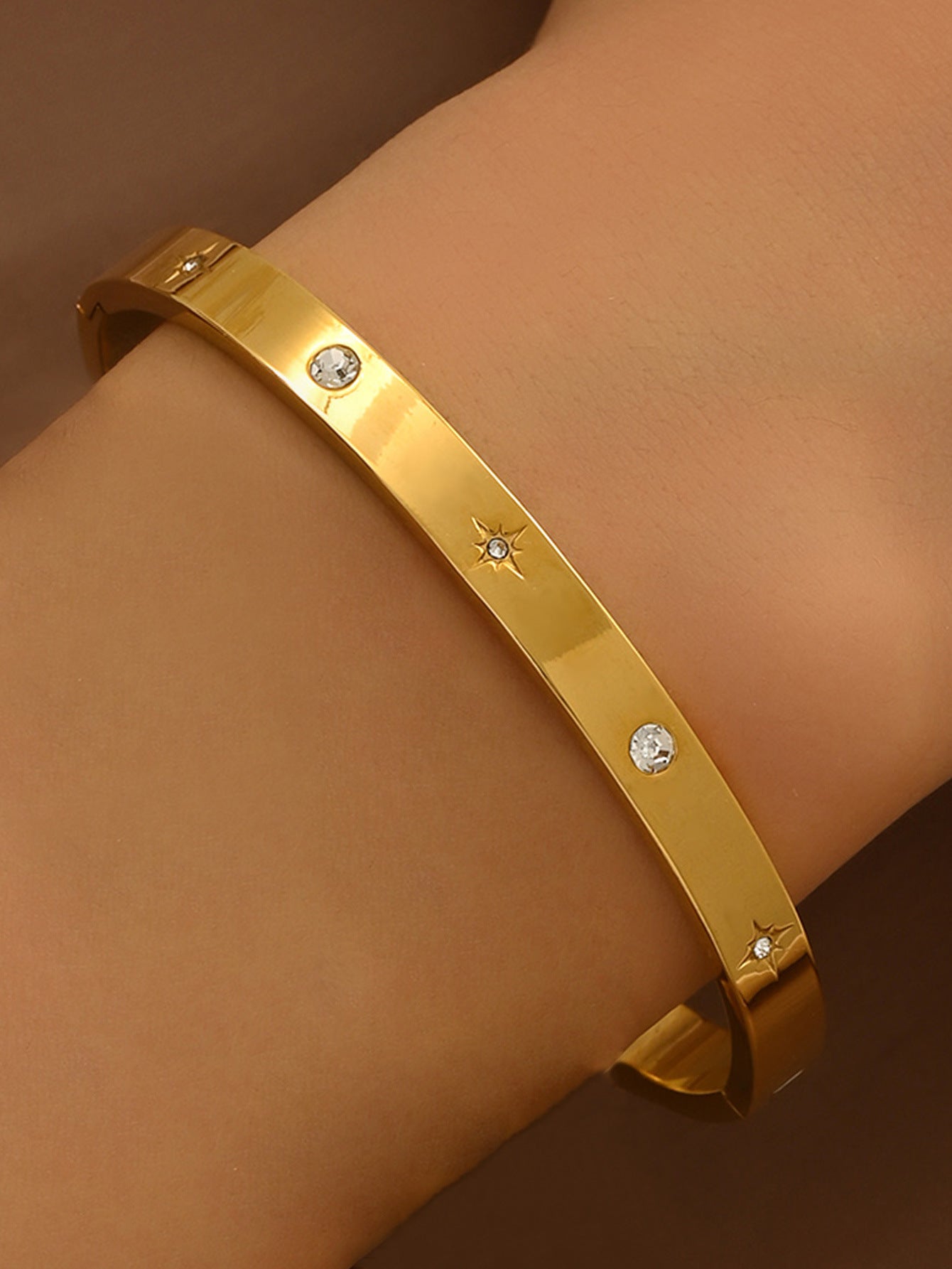ff1cba25-ebe1-48b2-98c7-007a20b2b63a