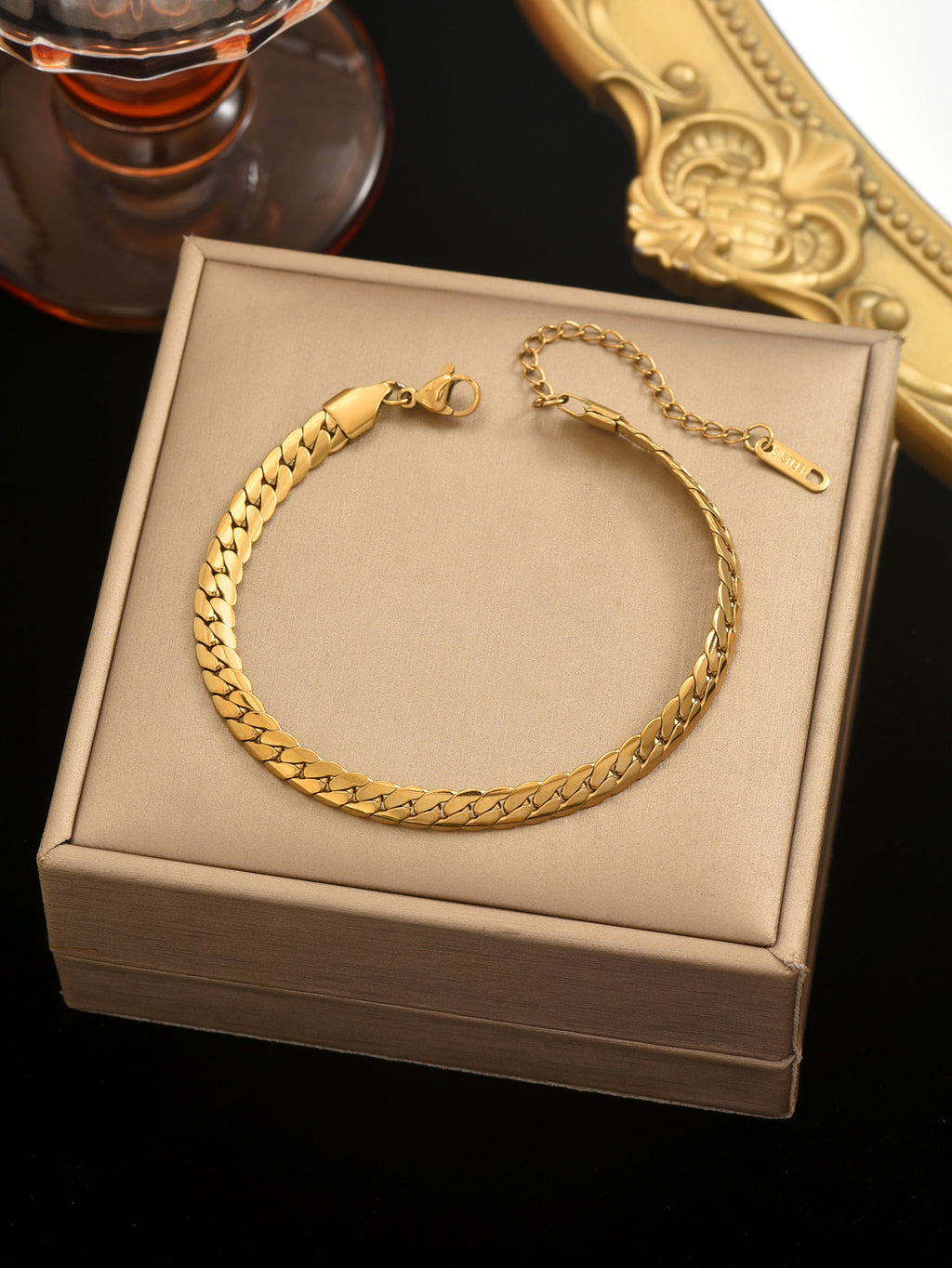 5c5ab7b6-069a-4dd4-ab1f-e79c33e81934