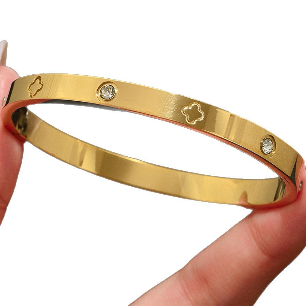 e09216b8-1867-4556-9ac1-b5408dc7b40d