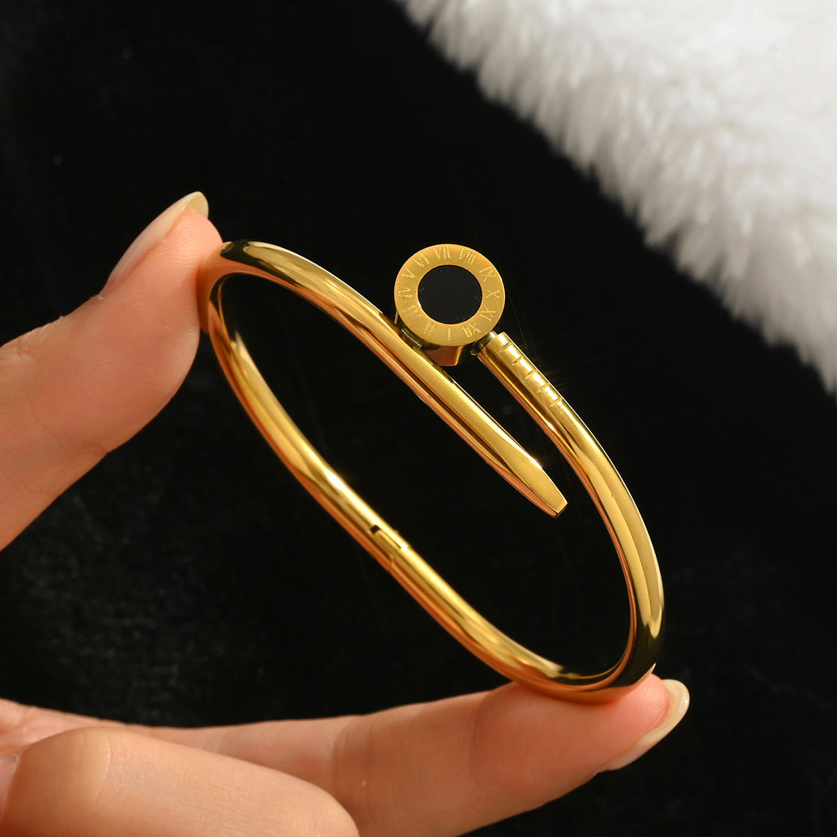 15bca121-3394-4d66-9787-40dc7c834971