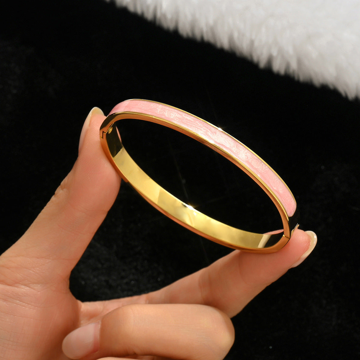 2ed2a5d7-64c2-42c4-a11d-39fa0b826910